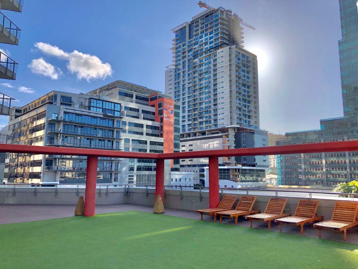 Icon Self Catering Apartment In Cape Town Near Waterfront And Cticc Exterior photo