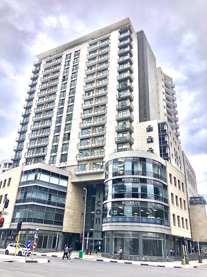 Icon Self Catering Apartment In Cape Town Near Waterfront And Cticc Exterior photo